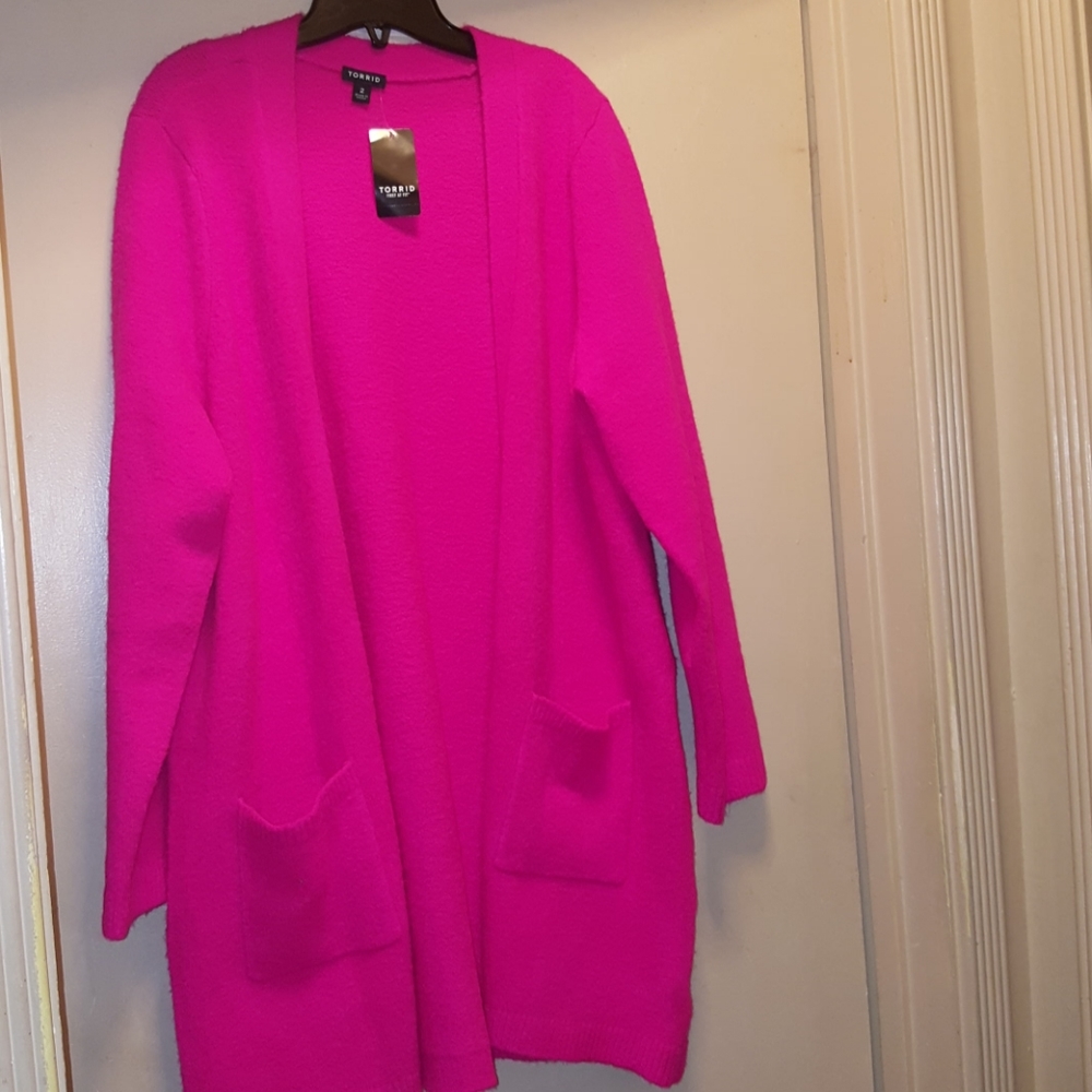 Sweater has Sold 🚫🚫🚫